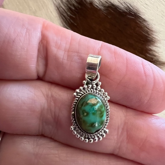 ❤️ Sonoran Gold Turquoise Navajo Style Southwestern Sterling Silver Pendant 1”L - Picture 10 of 14